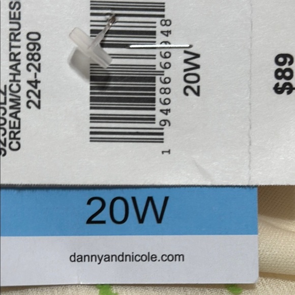 NWT Danny and Nicole Elegant pale yellow Women's Dress Size 20 - Picture 10 of 10